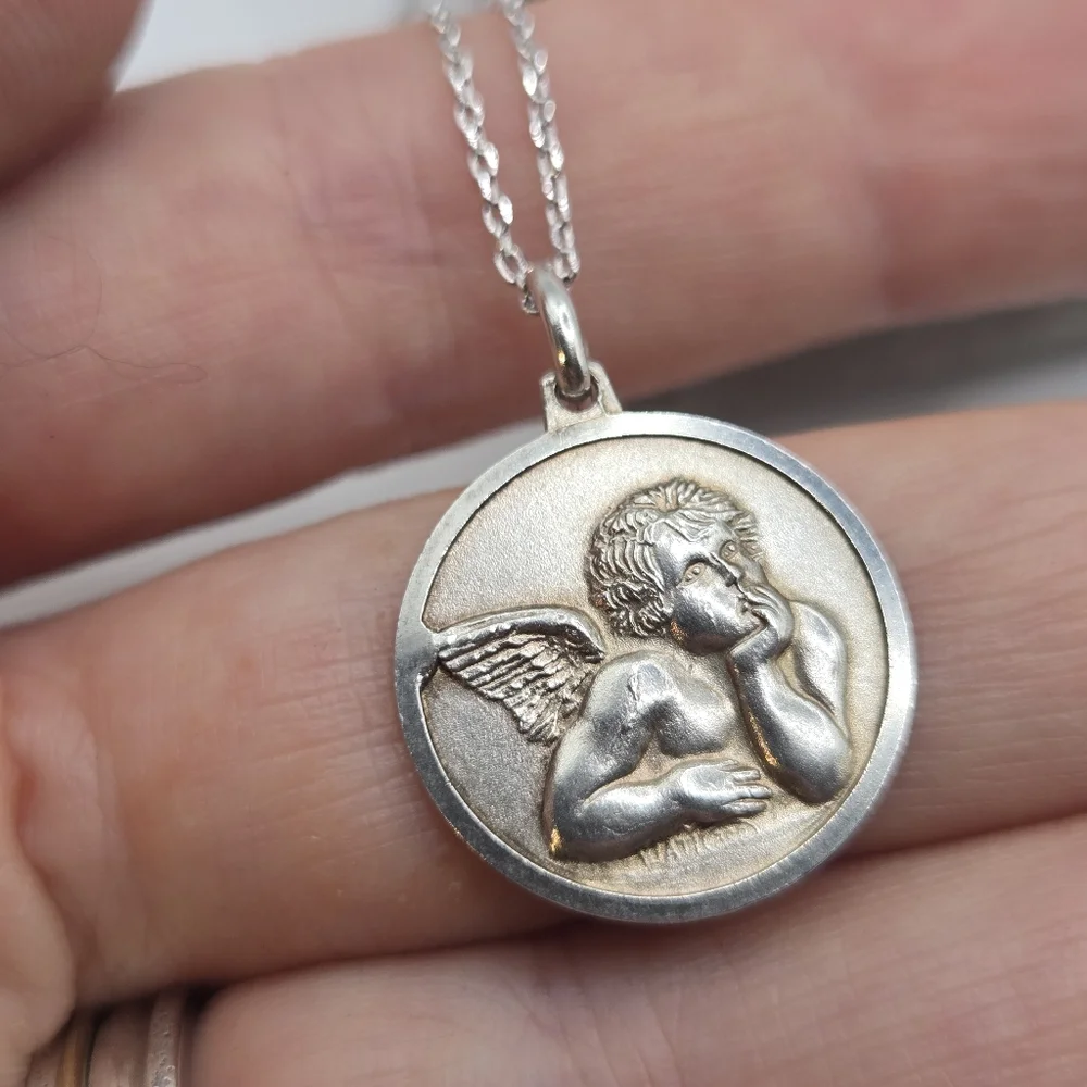 Vintage Silver Angel Cherub Pendant Necklace - Picture 6 of 10